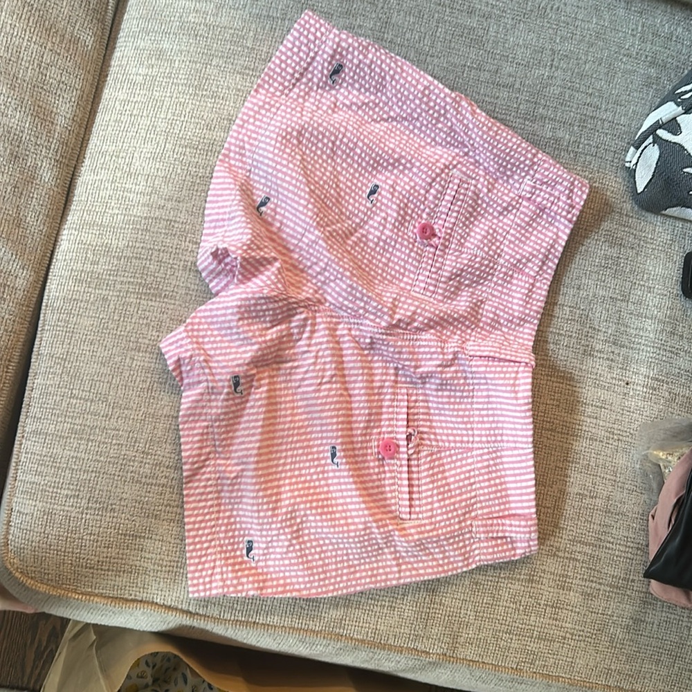 Vineyard Vines seersucker striped whale logo embroidered shorts pink